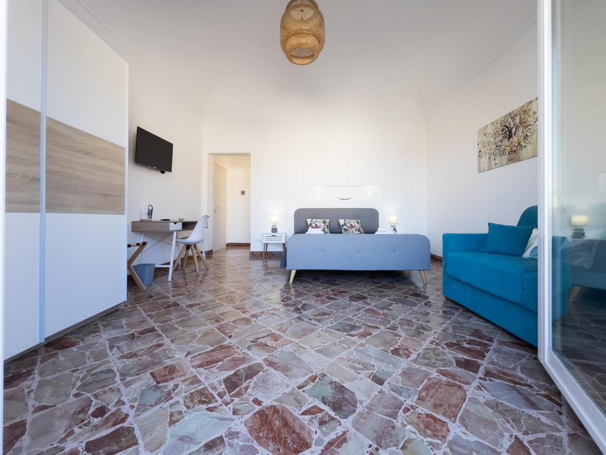 Ponente & Maestro Rooms Favignana Exterior photo