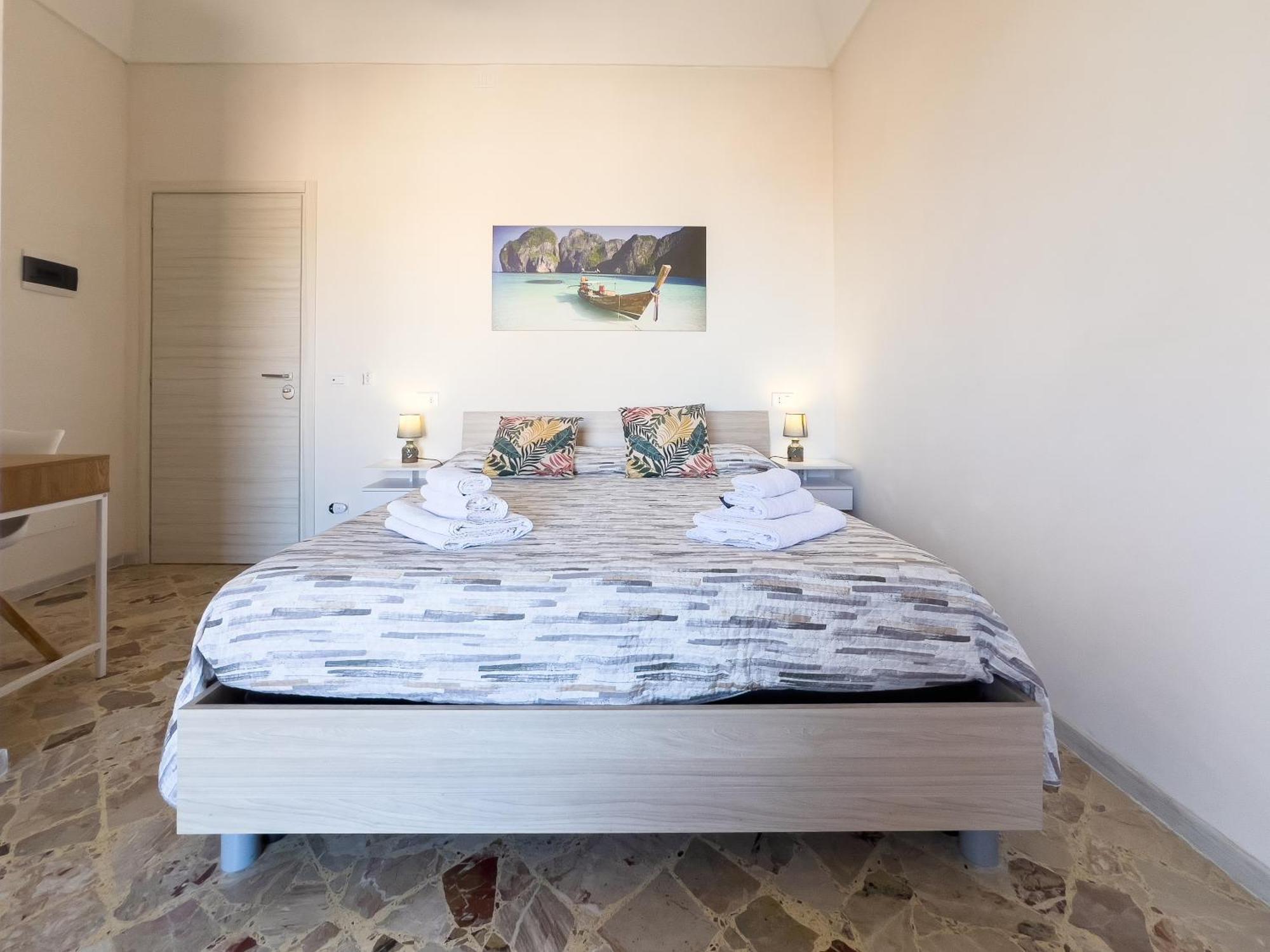 Ponente & Maestro Rooms Favignana Exterior photo