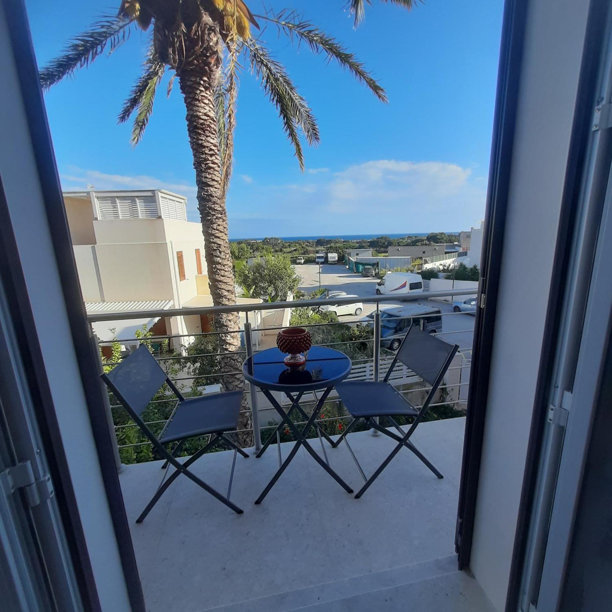 Ponente & Maestro Rooms Favignana Exterior photo