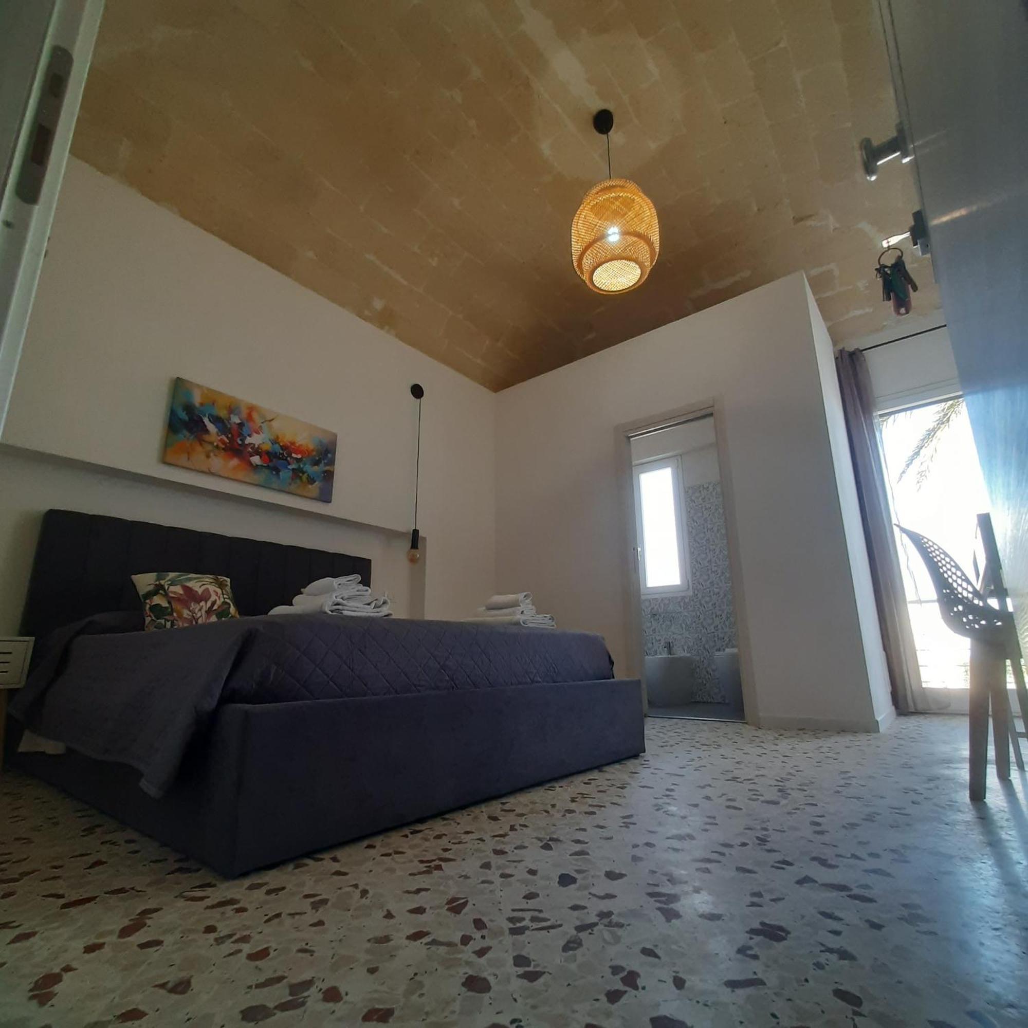 Ponente & Maestro Rooms Favignana Exterior photo